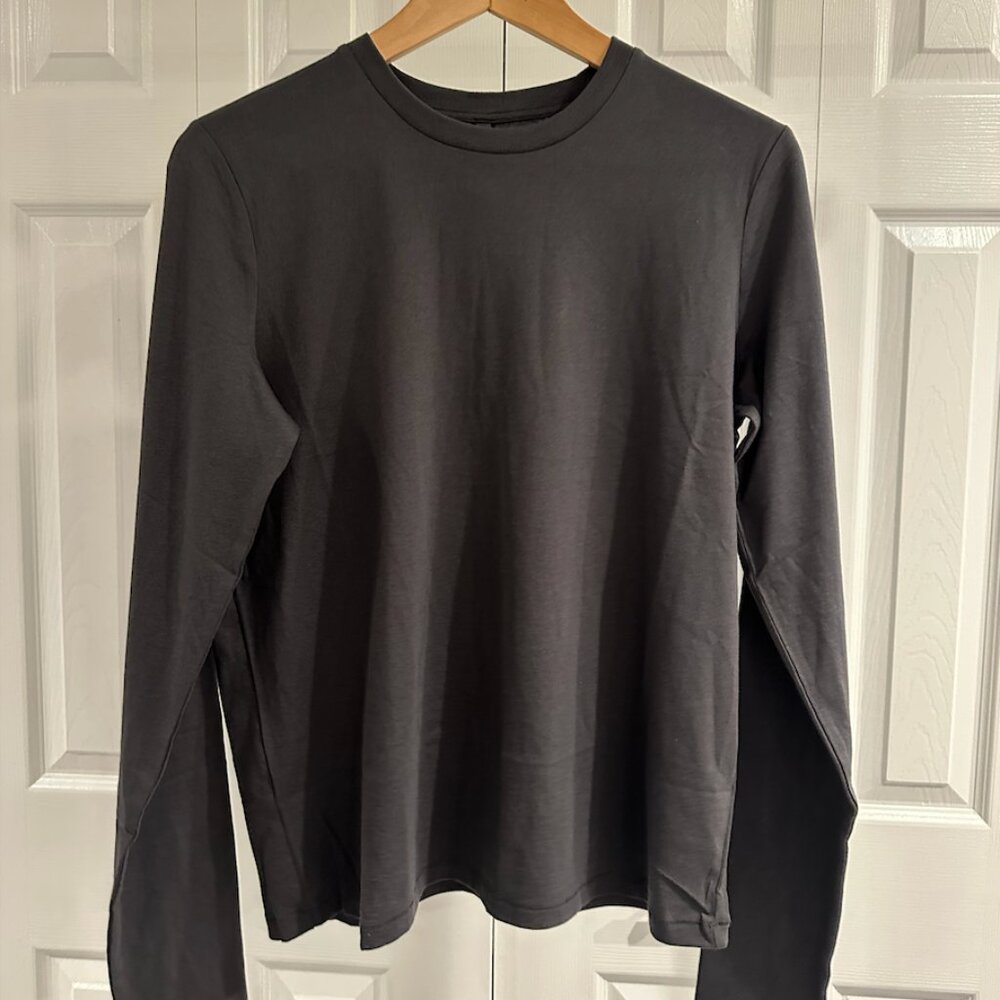 SKIMS Small Dark Grey Boyfriend Long Sleeve T-Shirt